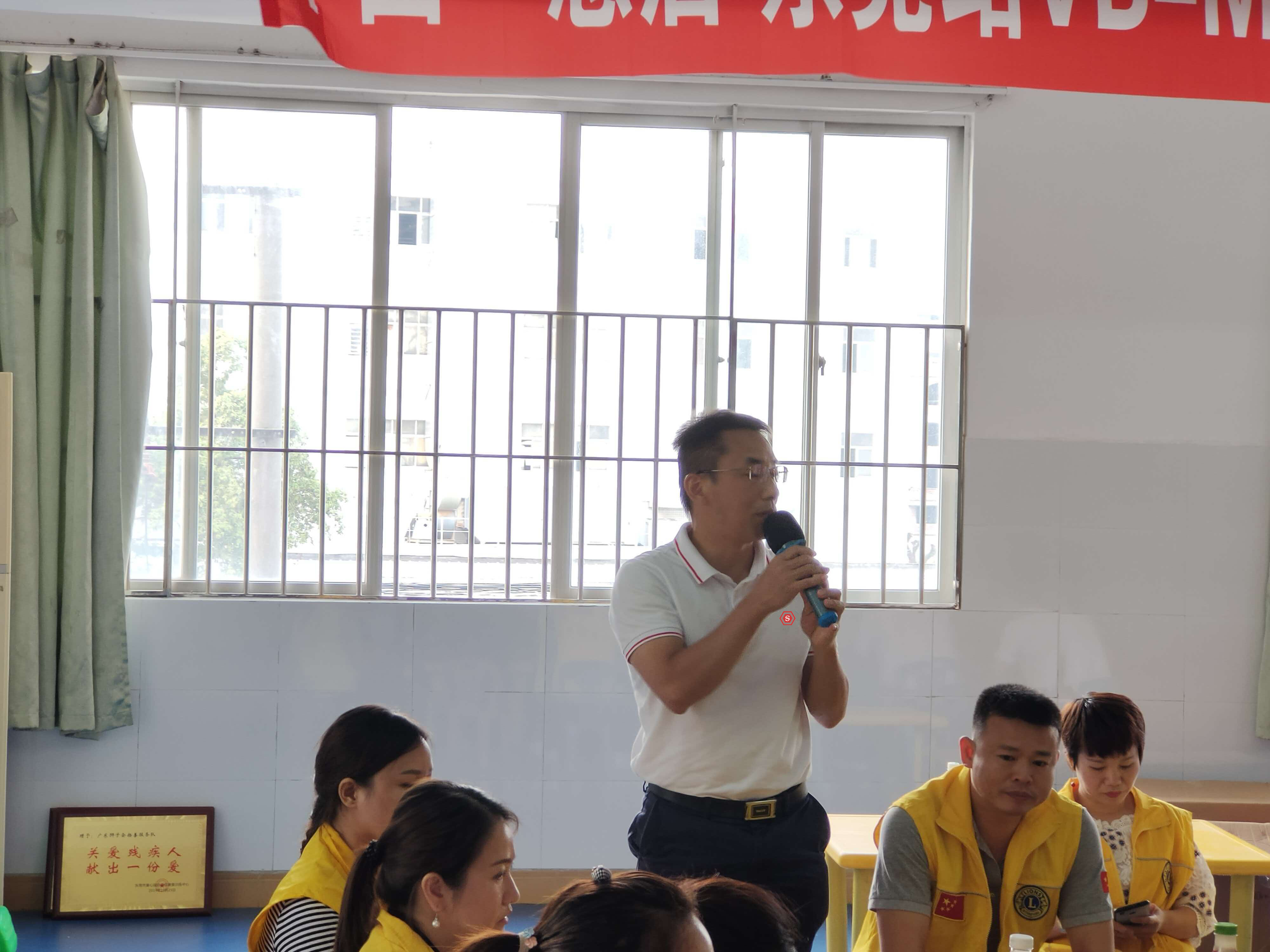 Simblong 发起关爱孤独症儿童公益行动 2